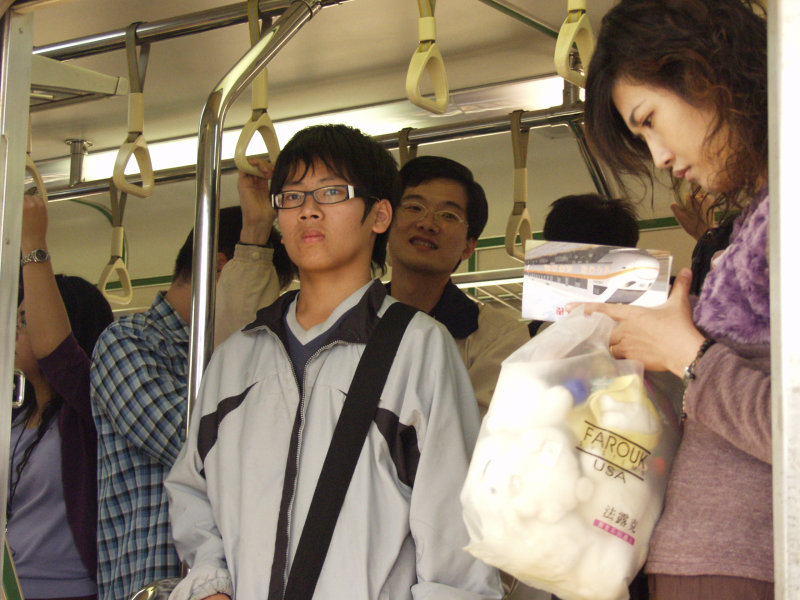 台灣鐵路旅遊攝影電車-區間車旅客特寫2006攝影照片80