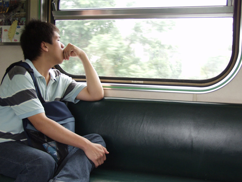 台灣鐵路旅遊攝影電車-區間車旅客特寫2006攝影照片158