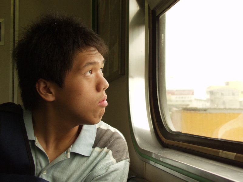 台灣鐵路旅遊攝影電車-區間車旅客特寫2006攝影照片161