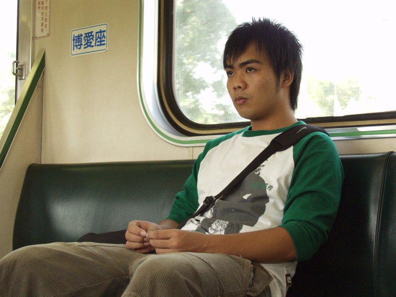 台灣鐵路旅遊攝影電車-區間車旅客特寫2006攝影照片168