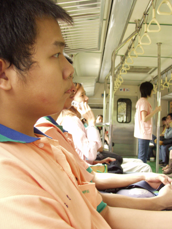 台灣鐵路旅遊攝影電車-區間車旅客特寫2006攝影照片179