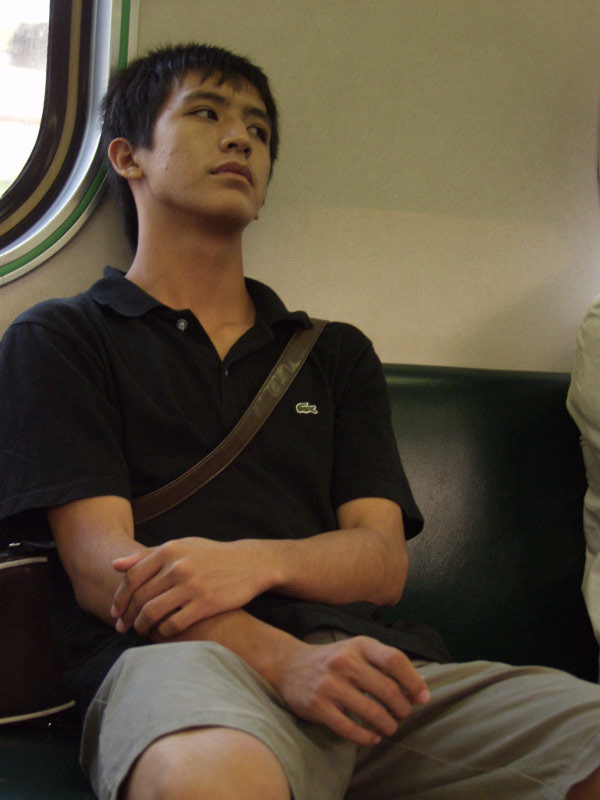 台灣鐵路旅遊攝影電車-區間車旅客特寫2006攝影照片183