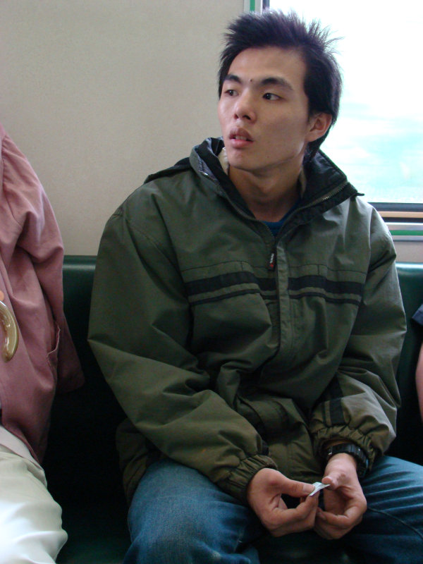 台灣鐵路旅遊攝影電車-區間車旅客特寫2007攝影照片2