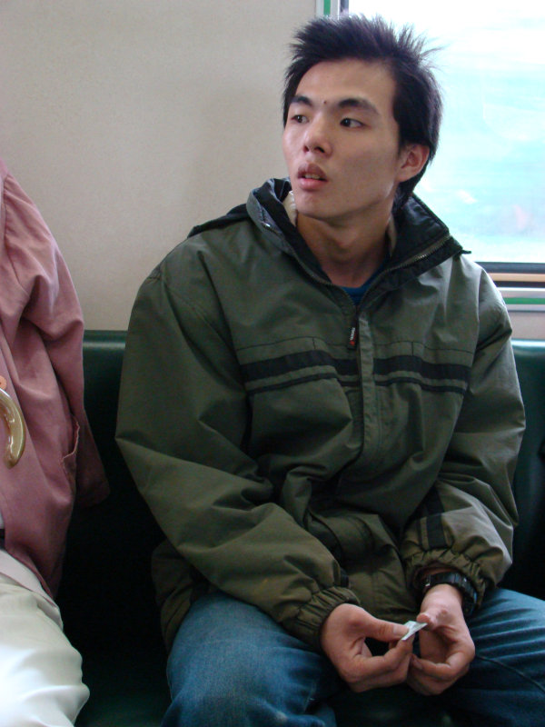 台灣鐵路旅遊攝影電車-區間車旅客特寫2007攝影照片3