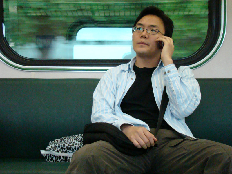 台灣鐵路旅遊攝影電車-區間車旅客特寫2007攝影照片50