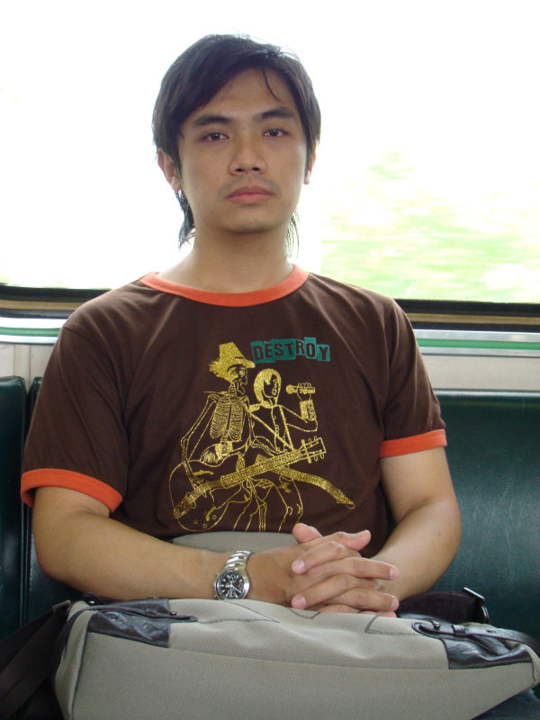 台灣鐵路旅遊攝影電車-區間車旅客特寫2007攝影照片82
