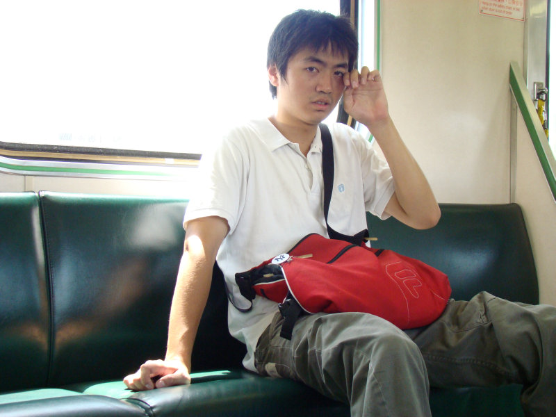 台灣鐵路旅遊攝影電車-區間車旅客特寫2007攝影照片138