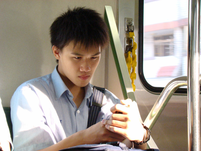 台灣鐵路旅遊攝影電車-區間車旅客特寫2007攝影照片144