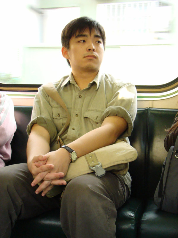 台灣鐵路旅遊攝影電車-區間車旅客特寫2007攝影照片154