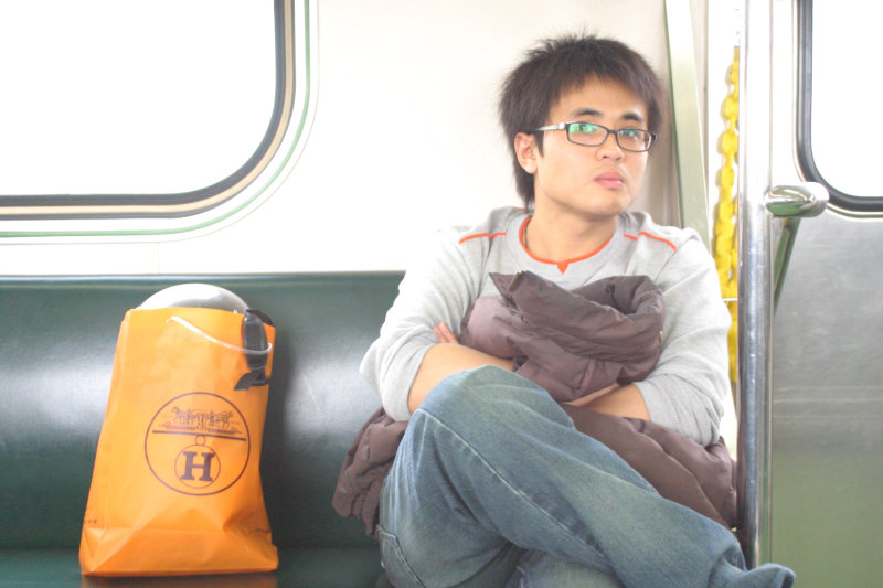 台灣鐵路旅遊攝影電車-區間車旅客特寫2007攝影照片166