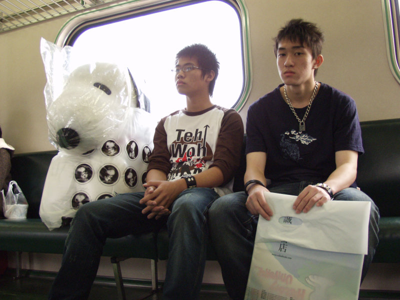 台灣鐵路旅遊攝影電車-區間車旅客特寫2007攝影照片178