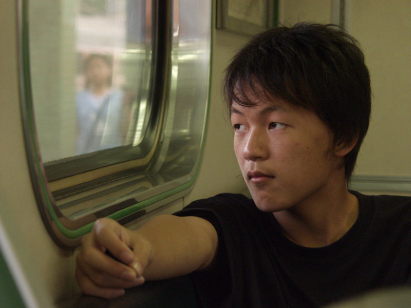 台灣鐵路旅遊攝影電車-區間車旅客特寫2007攝影照片199