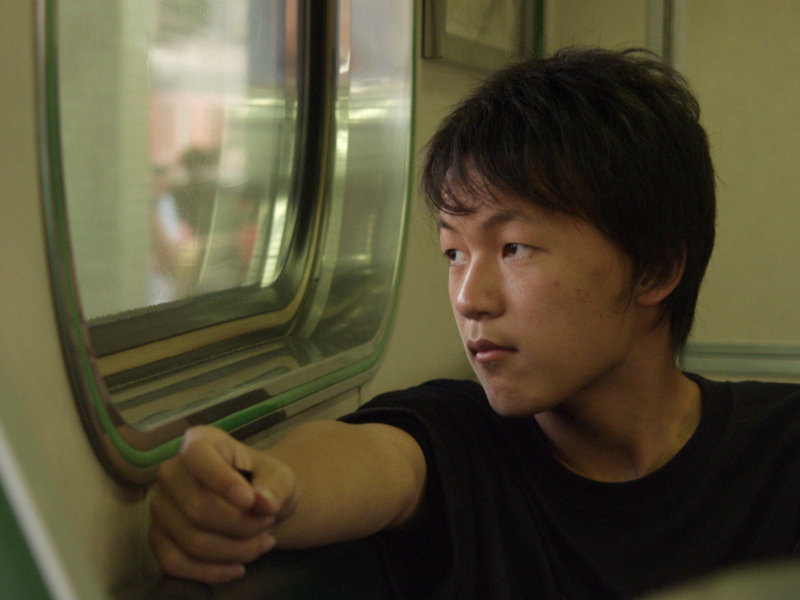 台灣鐵路旅遊攝影電車-區間車旅客特寫2007攝影照片201