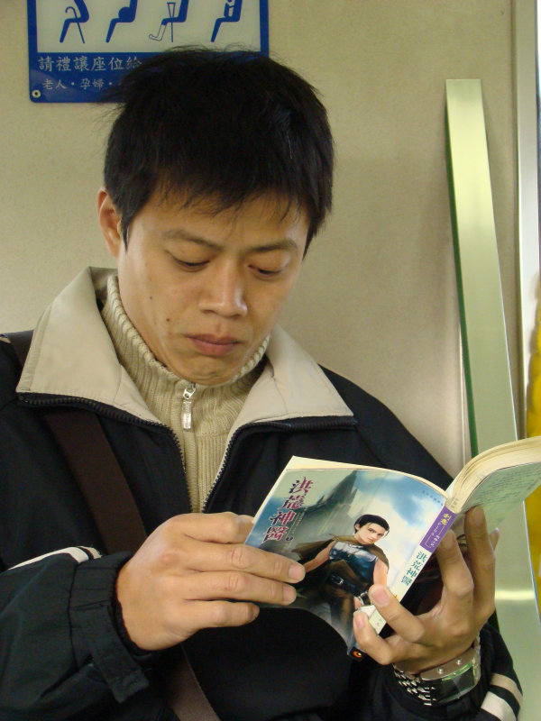 台灣鐵路旅遊攝影電車-區間車旅客特寫2008攝影照片8