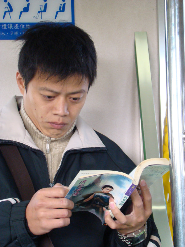 台灣鐵路旅遊攝影電車-區間車旅客特寫2008攝影照片11