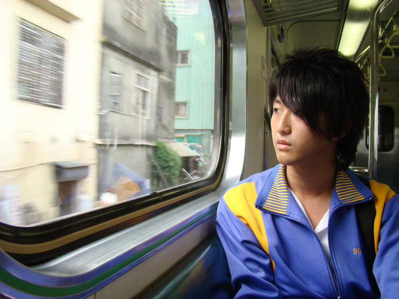 台灣鐵路旅遊攝影電車-區間車旅客特寫2008攝影照片60