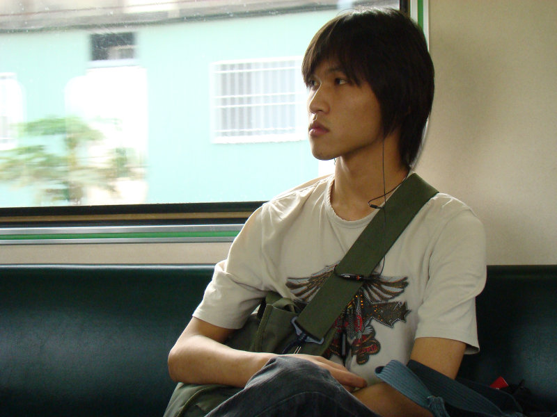 台灣鐵路旅遊攝影電車-區間車旅客特寫2009攝影照片55