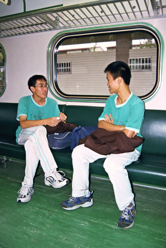 台灣鐵路旅遊攝影電車-區間車旅客篇攝影照片12