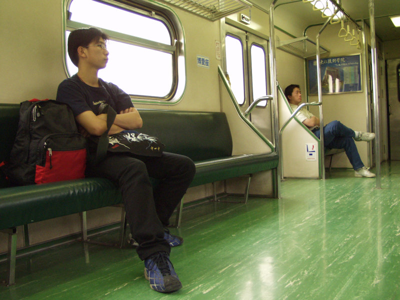 台灣鐵路旅遊攝影電車-區間車旅客篇2002攝影照片11