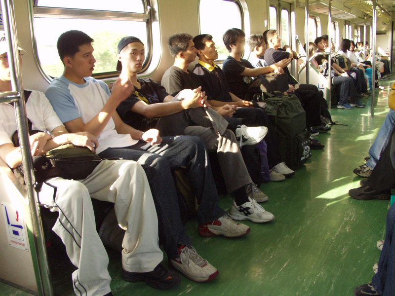 台灣鐵路旅遊攝影電車-區間車旅客篇2002攝影照片12