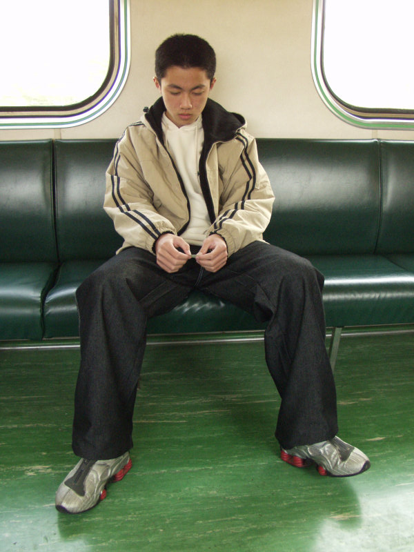 台灣鐵路旅遊攝影電車-區間車旅客篇2003攝影照片2