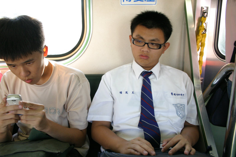 台灣鐵路旅遊攝影電車-區間車旅客篇2004攝影照片12