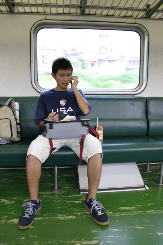 台灣鐵路旅遊攝影電車-區間車旅客篇2004攝影照片18