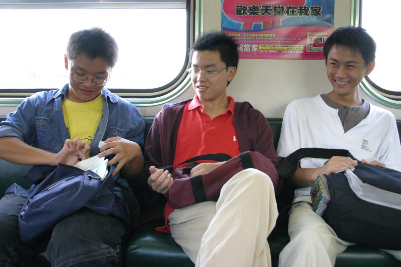 台灣鐵路旅遊攝影電車-區間車旅客篇2004攝影照片36