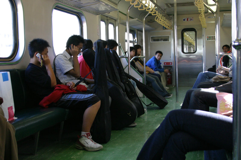 台灣鐵路旅遊攝影電車-區間車旅客篇2004攝影照片61