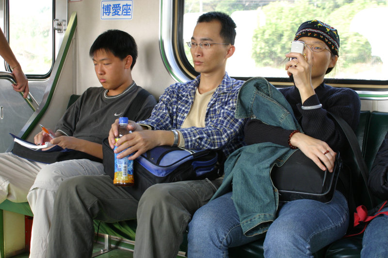 台灣鐵路旅遊攝影電車-區間車旅客篇2004攝影照片83