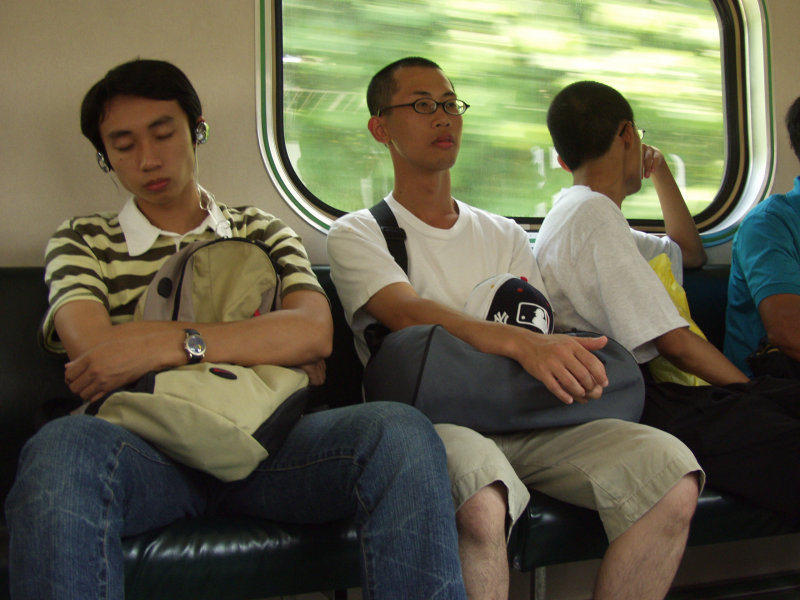 台灣鐵路旅遊攝影電車-區間車旅客篇2004攝影照片142