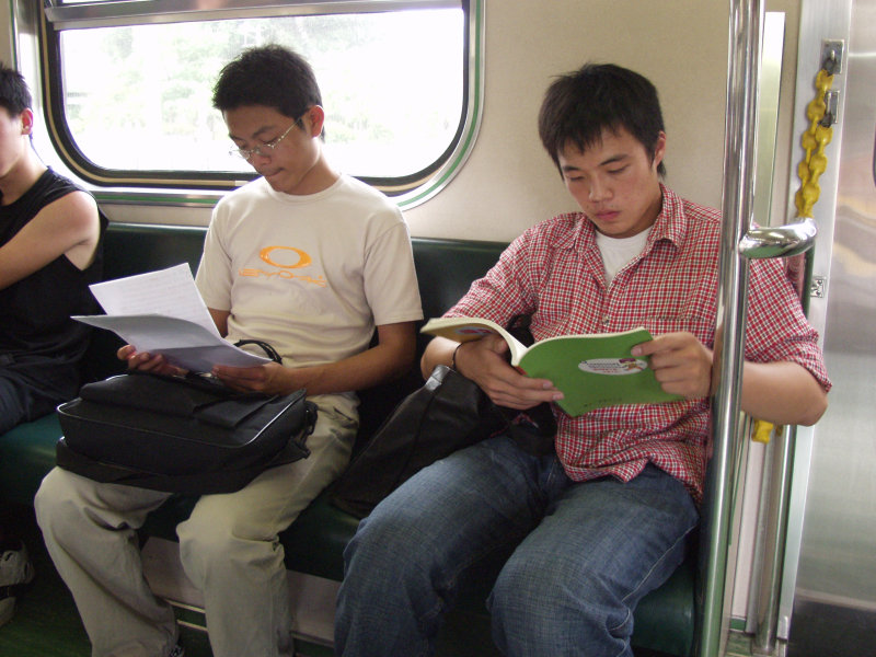 台灣鐵路旅遊攝影電車-區間車旅客篇2004攝影照片154