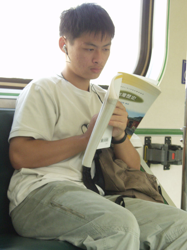 台灣鐵路旅遊攝影電車-區間車旅客篇2004攝影照片203