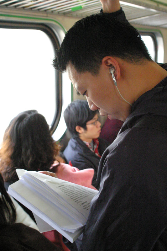 台灣鐵路旅遊攝影電車-區間車旅客篇2005攝影照片43