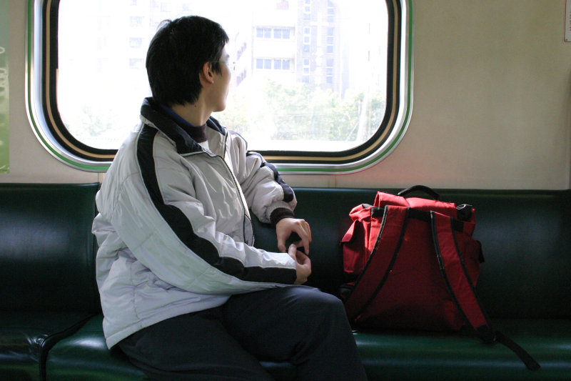 台灣鐵路旅遊攝影電車-區間車旅客篇2005攝影照片64