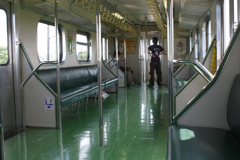 台灣鐵路旅遊攝影電車-區間車行車特寫攝影照片53