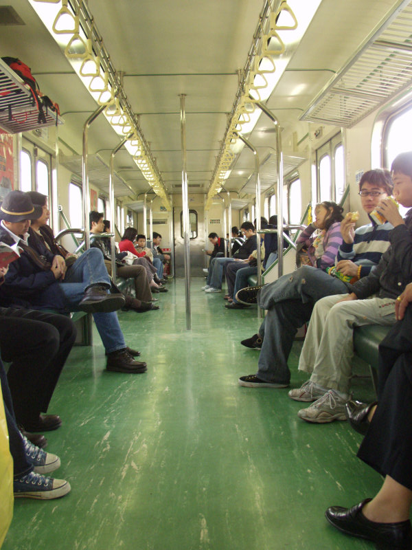 台灣鐵路旅遊攝影電車-區間車行車特寫攝影照片68