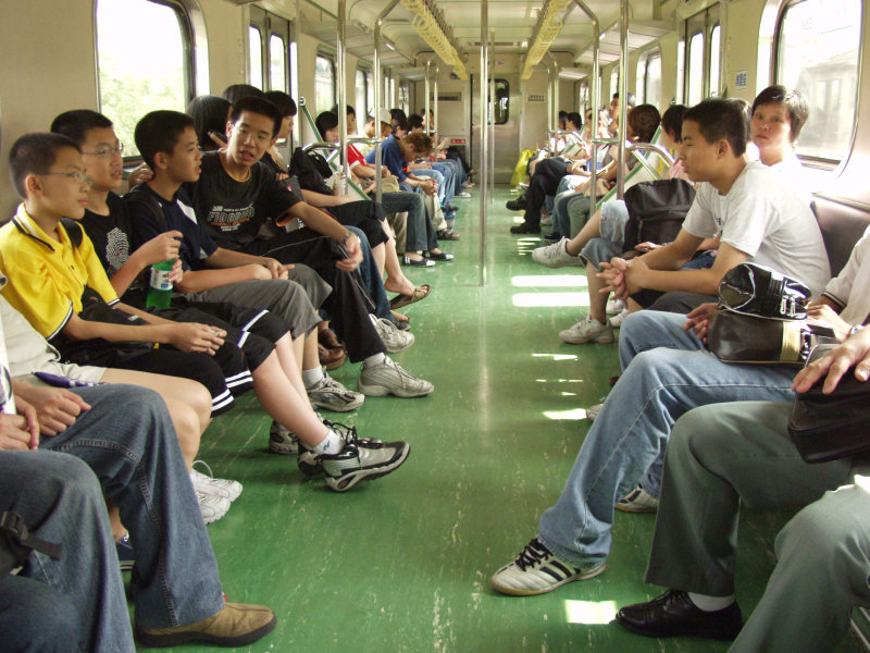 台灣鐵路旅遊攝影電車-區間車行車特寫攝影照片77