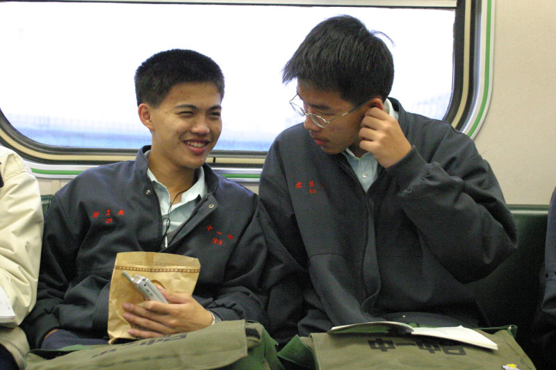 台灣鐵路旅遊攝影街拍帥哥一中同學2005-02-22攝影照片9
