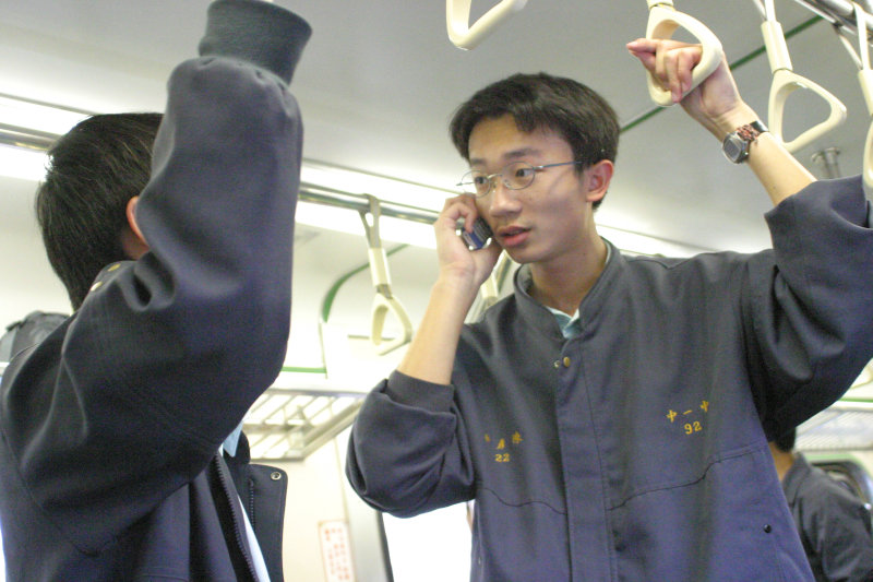 台灣鐵路旅遊攝影街拍帥哥台中一中2005-03-18攝影照片4
