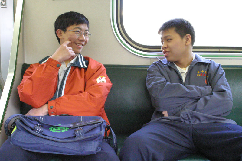 台灣鐵路旅遊攝影街拍帥哥台中高工2005-03-06攝影照片3