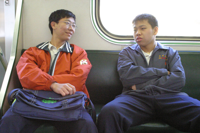 台灣鐵路旅遊攝影街拍帥哥台中高工2005-03-06攝影照片4