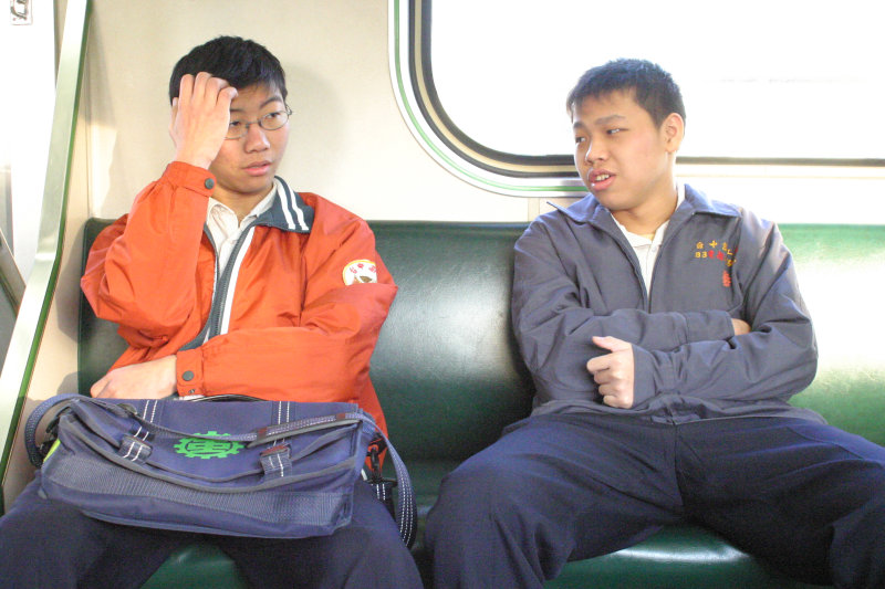 台灣鐵路旅遊攝影街拍帥哥台中高工2005-03-06攝影照片5