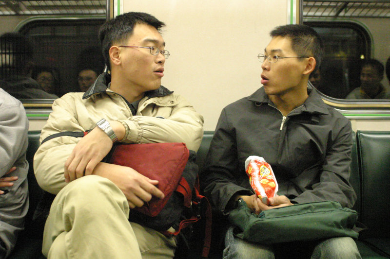 台灣鐵路旅遊攝影街拍帥哥后里阿兵哥2005-03-18攝影照片9