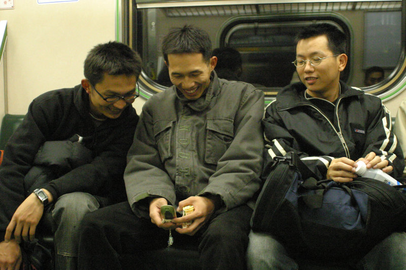 台灣鐵路旅遊攝影街拍帥哥后里阿兵哥2005-03-18攝影照片27