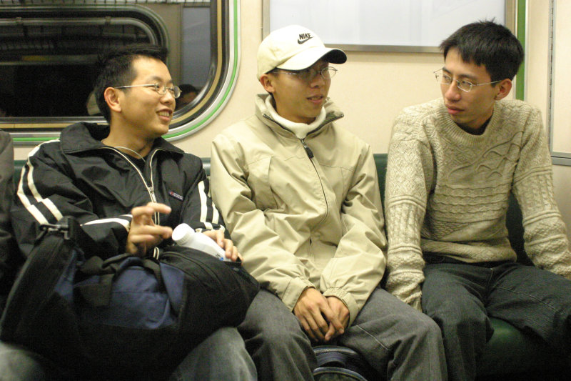 台灣鐵路旅遊攝影街拍帥哥后里阿兵哥2005-03-18攝影照片30