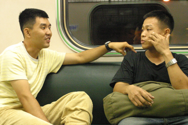 台灣鐵路旅遊攝影街拍帥哥后里阿兵哥2005-07-22攝影照片37