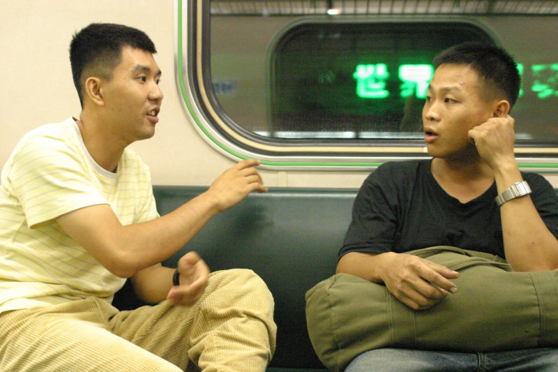 台灣鐵路旅遊攝影街拍帥哥后里阿兵哥2005-07-22攝影照片41