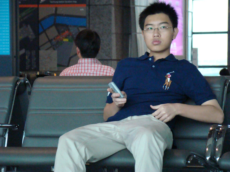 台灣鐵路旅遊攝影高鐵台灣高鐵台中烏日站旅客特寫篇攝影照片14