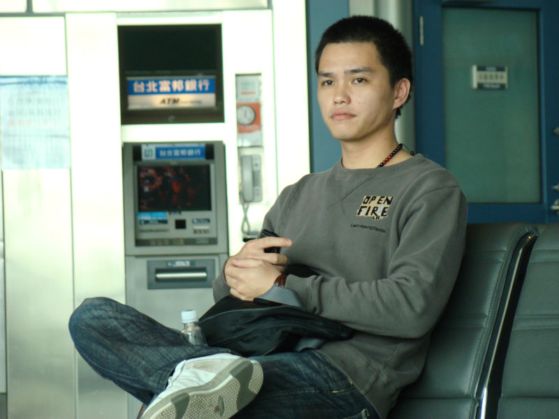 台灣鐵路旅遊攝影高鐵台灣高鐵台中烏日站旅客特寫篇攝影照片91